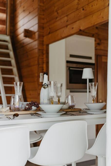 Life & Cooking Holiday Home إرميلو المظهر الخارجي الصورة